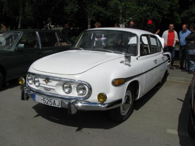 Tatra 613 286a.JPG