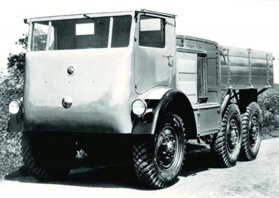 Tatra 84.jpg