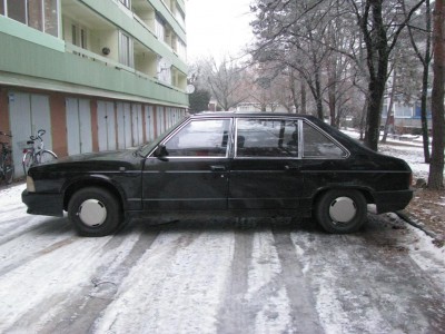 Tatra 613 226a.JPG