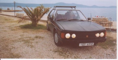 Tatra 613 u moře 2005 5.jpg (43.72 KiB) 7235 zobrazení Tatra 613 u moře 2005 5.jpg