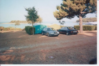 Tatra 613 u moře 2006 1.jpg