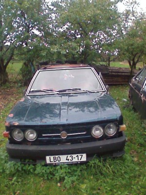 Moje tatra-predek.jpg (67.03 KiB) 20349 zobrazení Moje tatra-predek.jpg