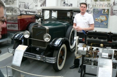 museum_exp_2.jpg