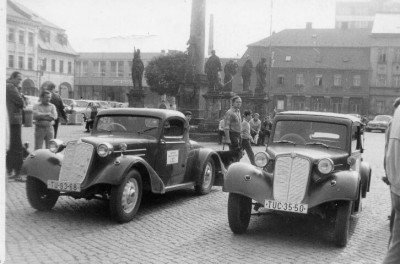 T-57A coupe+polokabrio.jpg