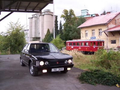 Tatra 613 na Podlipance 031.jpg