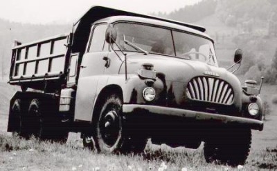 Tatra 138 S3.jpg