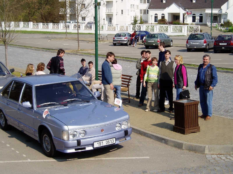 Parking1.JPG