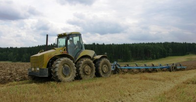 PB400 - Dvorak Tatra Tractor.JPG