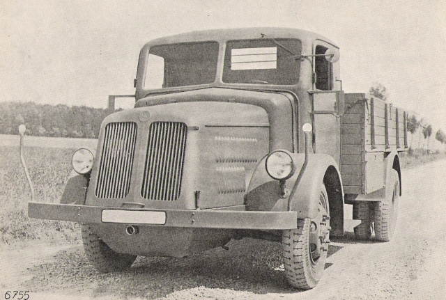 Tatra 114 foto.jpg