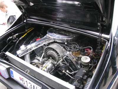 Tatra 613 307a.JPG