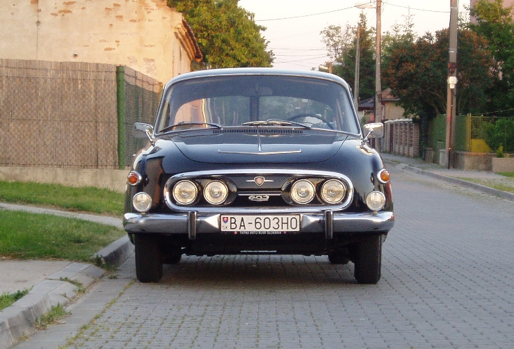 T603cierna.JPG