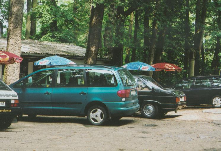 u schwarzenberske hrobky v treboni.jpg