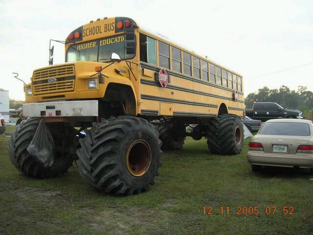 schoolbus.jpg