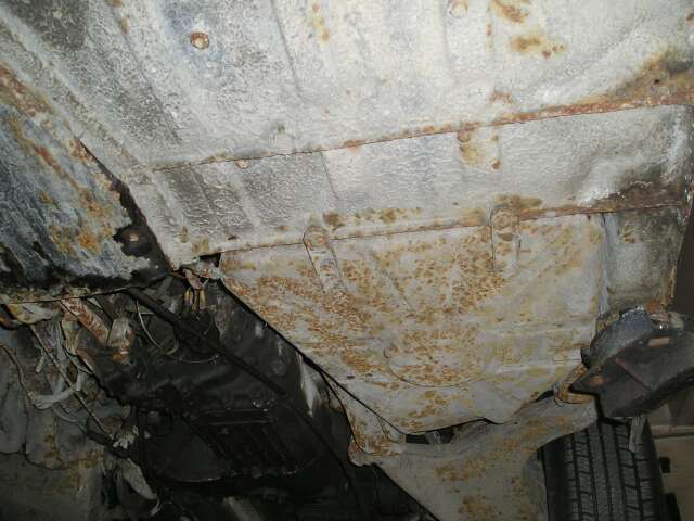 zadek nádrž řidič.jpg