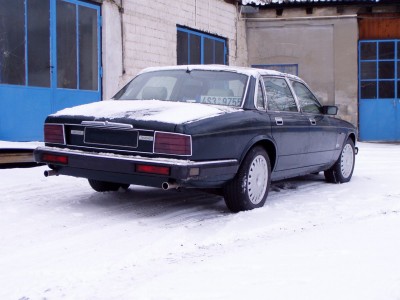 XJ40_transport_2.jpg